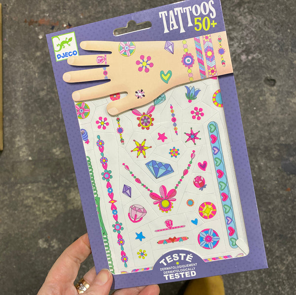 Les bijoux de Jenni (Tatouages Djeco)